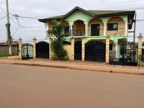 Appartement moderne 120 m2, cameras de surveillance , quartier résidentiel, Nkomo Maetur, YAOUNDE